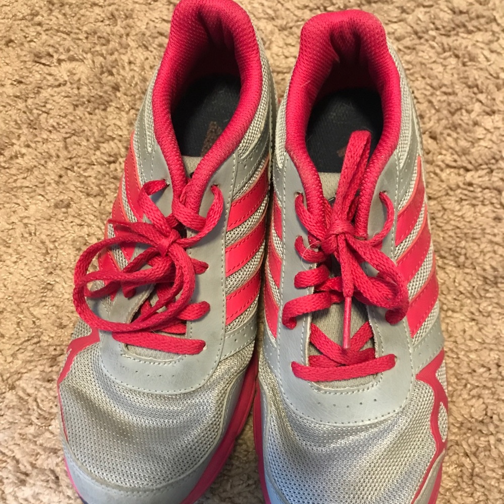 Adidas Sneakers